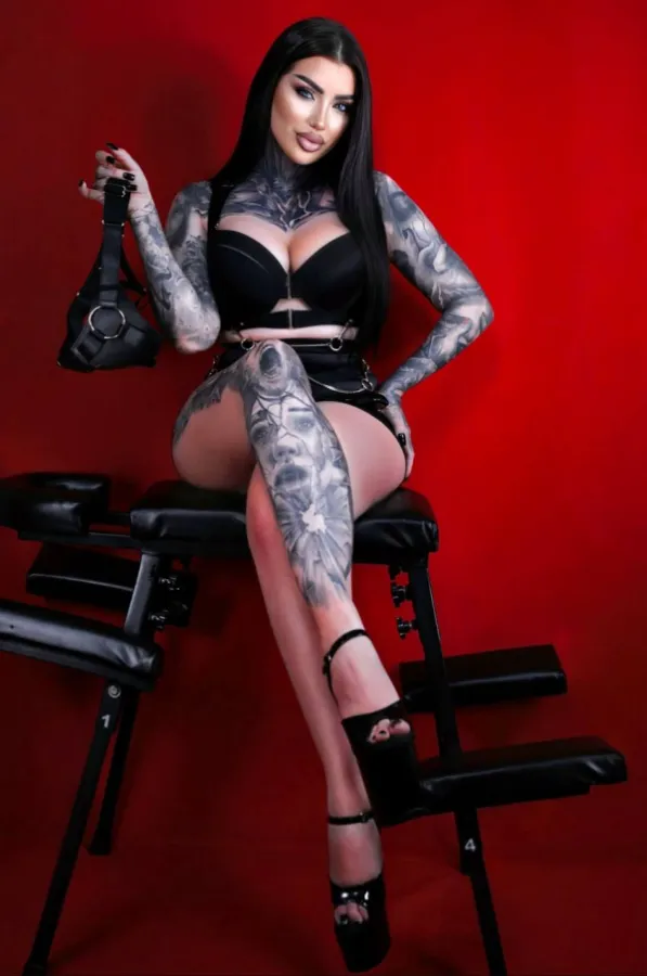 Mistress Daria