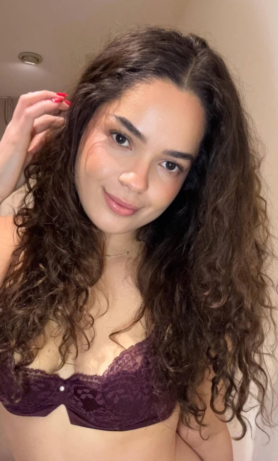 Liz Stormi